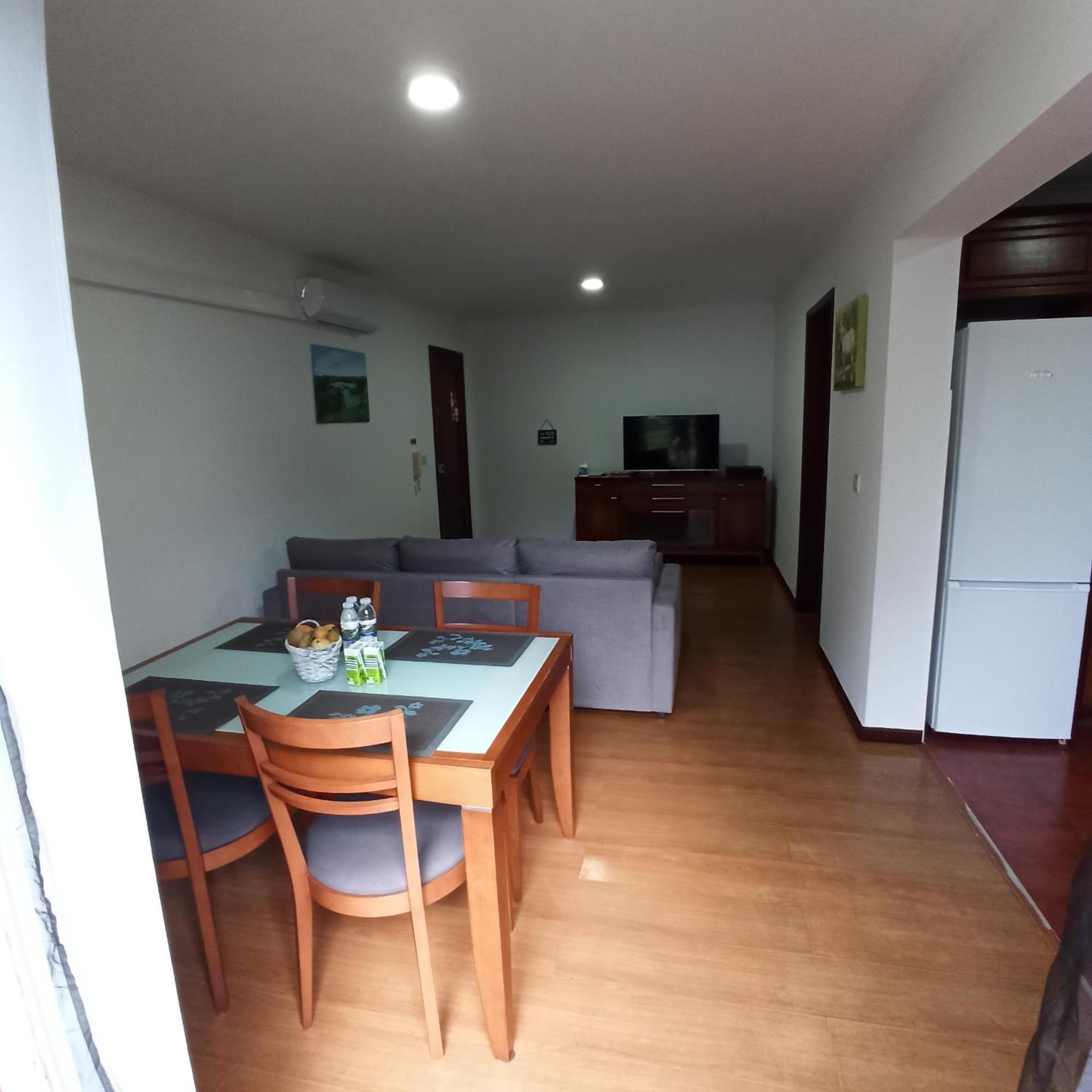 4 Appartement *